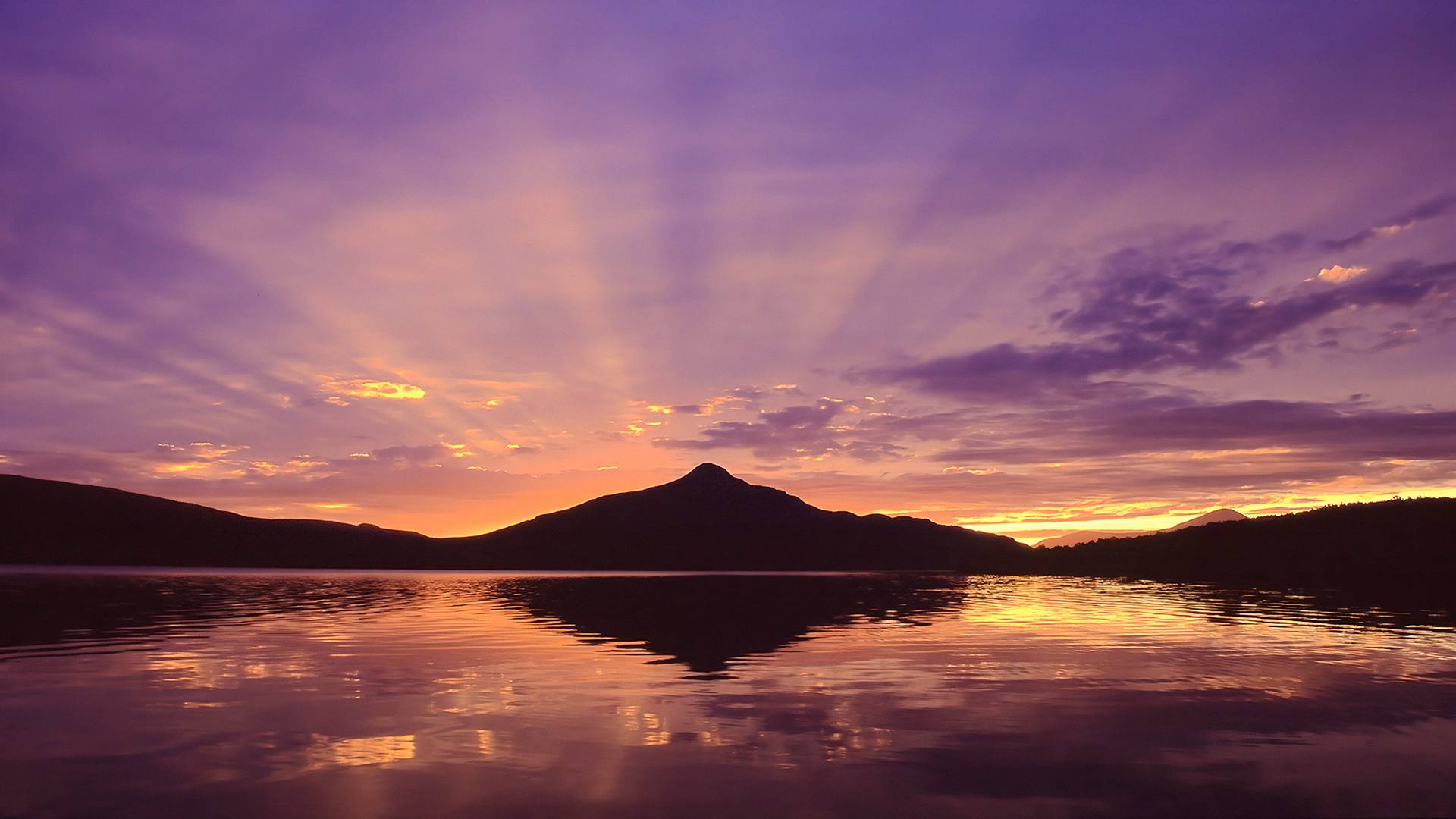 KANADA & ALASKA - DER RUF DES NORDENS Backdrop